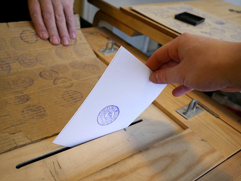 Paper voting